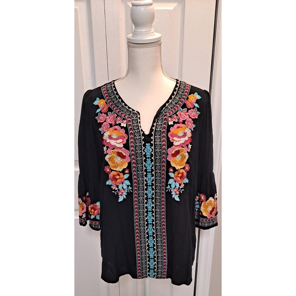 Andree By Unit Heavily Embroidered Floral Top Blouse Size S Black Boho Hippie